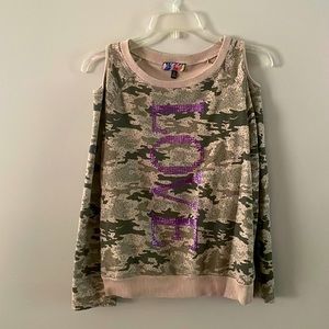 Besties LOVE Cold Shoulder Sweatshirt 💕